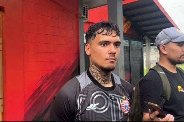 Dikritik Usai Gabung Persija Jakarta, Shayne Pattynama: Itu Merendahkan Sepakbola Indonesia Dikritik Usai Gabung Persija Jakarta, Shayne Pattynama: Itu Merendahkan Sepakbola Indonesia