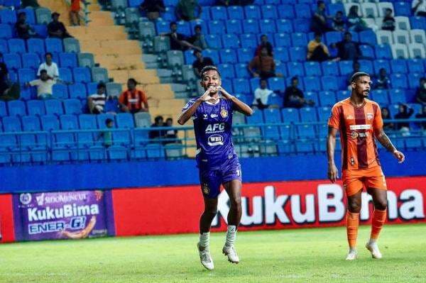 Gantikan Marselino Ferdinan, Rifqi Ray Jaga Tradisi Persik di Timnas U-22 Gantikan Marselino Ferdinan, Rifqi Ray Jaga Tradisi Persik di Timnas U-22