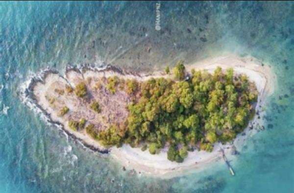 Pulau Merak Besar Cilegon: Surga Tersembunyi di Selat Sunda Pulau Merak Besar Cilegon: Surga Tersembunyi di Selat Sunda