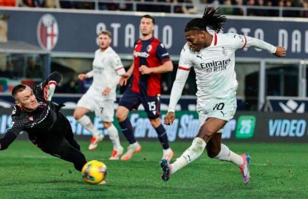 Hasil Liga Italia: Kena Comeback Bologna, AC Milan Terlempar ke Peringkat 8 Hasil Liga Italia: Kena Comeback Bologna, AC Milan Terlempar ke Peringkat 8