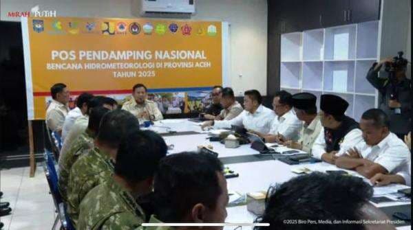 Kepala BNPB Sebut Akses Komunikasi di Sumut Sudah 100 Pulih, Listrik 99,99 Kepala BNPB Sebut Akses Komunikasi di Sumut Sudah 100 Pulih, Listrik 99,99