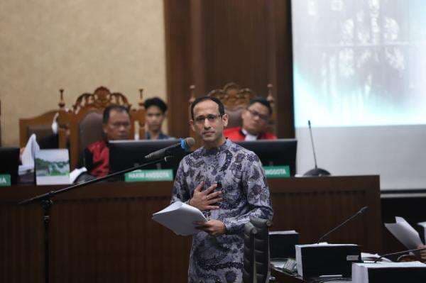 Nadiem Makarim Sedih Jaksa Tolak Pleidoinya: Fakta-Fakta Persidangan Diabaikan Nadiem Makarim Sedih Jaksa Tolak Pleidoinya: Fakta-Fakta Persidangan Diabaikan