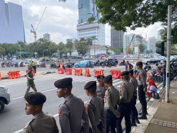 Ada Aksi Demo, Pengguna Jalan Diimbau Hindari Kawasan Patung Kuda Jakpus Ada Aksi Demo, Pengguna Jalan Diimbau Hindari Kawasan Patung Kuda Jakpus
