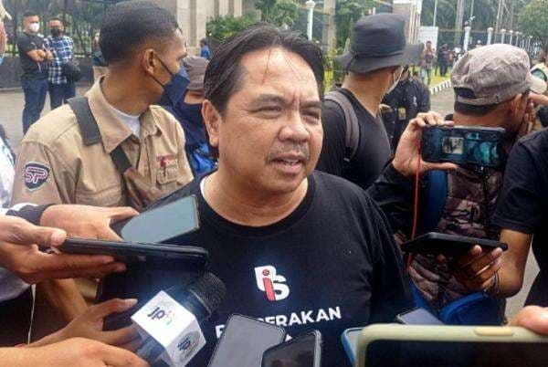 3 Fakta Direksi-Komisaris Anak Usaha BUMN Dirombak, Ade Armando-Tina Talisa Jadi Komisaris dan 30 Wamen Rangkap Jabatan 3 Fakta Direksi-Komisaris Anak Usaha BUMN Dirombak, Ade Armando-Tina Talisa Jadi Komisaris dan 30 Wamen Rangkap Jabatan