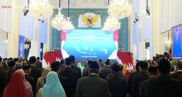 Daftar Lengkap 10 Pahlawan Nasional yang Ditetapkan Prabowo, Berikut Jasanya! Daftar Lengkap 10 Pahlawan Nasional yang Ditetapkan Prabowo, Berikut Jasanya!