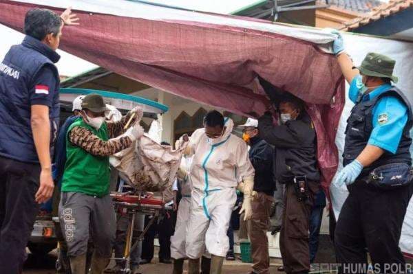 Polda Jabar Identifikasi 13 Korban Longsor Cisarua Tersisa, Fokus Data Ante-Mortem dan DNA Polda Jabar Identifikasi 13 Korban Longsor Cisarua Tersisa, Fokus Data Ante-Mortem dan DNA