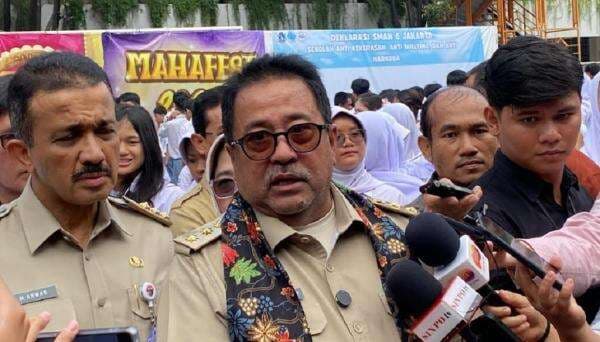 Dana RT/RW di Jakarta Naik 25 Persen, Rano Karno Pastikan Masuk APBD Perubahan 2025 Dana RT/RW di Jakarta Naik 25 Persen, Rano Karno Pastikan Masuk APBD Perubahan 2025