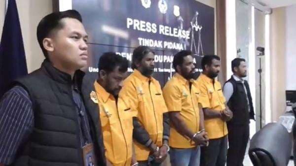 Imigrasi Medan Ungkap Komplotan Penyelundupan Orang, 4 WNA Sri Lanka Ditangkap Imigrasi Medan Ungkap Komplotan Penyelundupan Orang, 4 WNA Sri Lanka Ditangkap