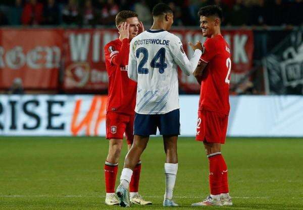 Agen Mees Hilgers Bekerja, Jayden Oosterwolde Siap Perkuat Timnas Indonesia? Agen Mees Hilgers Bekerja, Jayden Oosterwolde Siap Perkuat Timnas Indonesia?