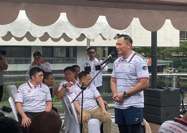 Ikut Gerak Jalan Bareng Alumni SMA Taruna Nusantara, Ini Kesan AHY Ikut Gerak Jalan Bareng Alumni SMA Taruna Nusantara, Ini Kesan AHY