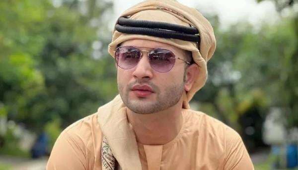 Akash Ellahi <i>Ogah</i> Bongkar Aib Rumah Tangga usai Bantah Terkena Penyakit Seks Menular Akash Ellahi <i>Ogah</i> Bongkar Aib Rumah Tangga usai Bantah Terkena Penyakit Seks Menular