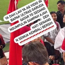 Aksi Pendukung Timnas Indonesia U-23 Bersihkan Sampah di Tribun Penonton Usai Pertandingan Piala Asia