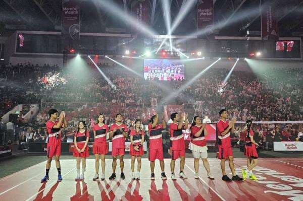 Alam Ganjar, Putri Puan, dan Influencer Ramaikan Pertandingan Badminton Merah Meriah Alam Ganjar, Putri Puan, dan Influencer Ramaikan Pertandingan Badminton Merah Meriah