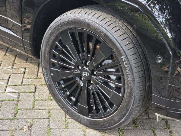 Alarm dari Roda Mobil Anda: Kenali 4 Jeritan Ban Kurang Angin Sebelum Terlambat Alarm dari Roda Mobil Anda: Kenali 4 Jeritan Ban Kurang Angin Sebelum Terlambat