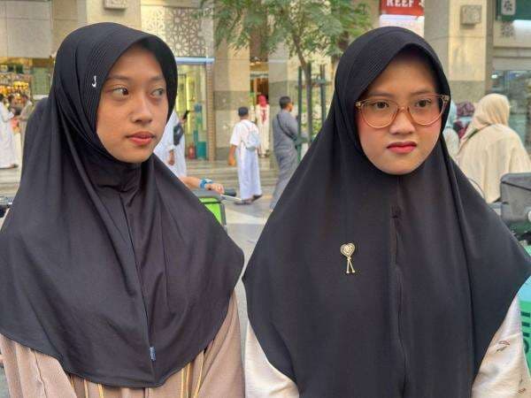 Alya Laily Afifah Berhaji di Usia 19 Tahun, Menggapai Kesucian dari Bandung ke Tanah Haram Alya Laily Afifah Berhaji di Usia 19 Tahun, Menggapai Kesucian dari Bandung ke Tanah Haram