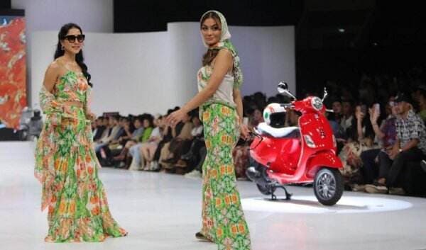 Amanda Janna Hadirkan Outfit <i>Mantai</i> Nuansa Bali di Panggung IFW 2024