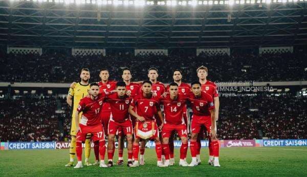 Mantan Pemain PSM Makassar asal Belanda Hina Indonesia: Negara Miskin yang Sepakbolanya Tidak Ada Apa-apanya Mantan Pemain PSM Makassar asal Belanda Hina Indonesia: Negara Miskin yang Sepakbolanya Tidak Ada Apa-apanya