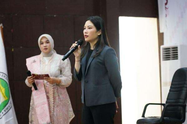 Angela Tanoesoedibjo Dorong Generasi Muda Seimbangkan Suara di Medsos dengan Aksi Nyata Angela Tanoesoedibjo Dorong Generasi Muda Seimbangkan Suara di Medsos dengan Aksi Nyata