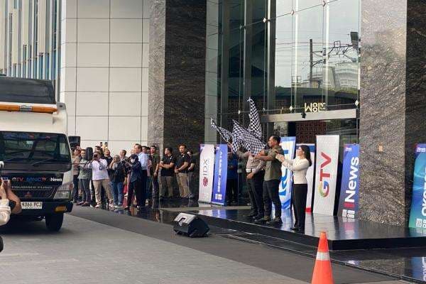 Angela Tanoesoedibjo Bersama AHY Lepas Tim Liputan Mudik Lebaran 2025 Angela Tanoesoedibjo Bersama AHY Lepas Tim Liputan Mudik Lebaran 2025