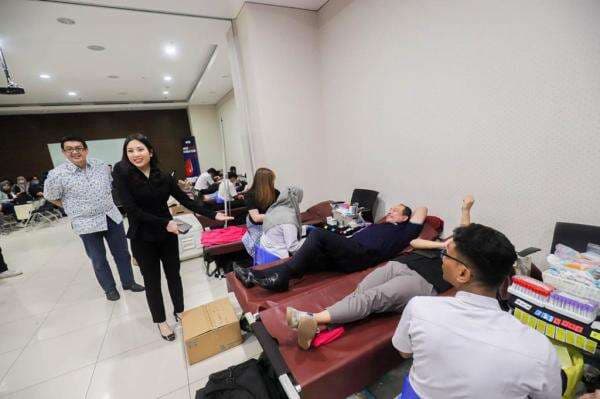 Angela Tanoesoedibjo Tinjau Kegiatan Donor Darah MNC Peduli: Kontribusi Nyata untuk Indonesia Angela Tanoesoedibjo Tinjau Kegiatan Donor Darah MNC Peduli: Kontribusi Nyata untuk Indonesia