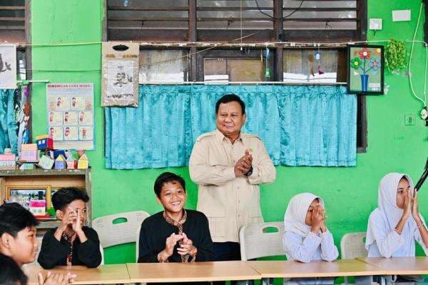 Anggaran Pendidikan Besar, Prabowo: Apakah Sampai kepada Alamat yang Ditujukan? Anggaran Pendidikan Besar, Prabowo: Apakah Sampai kepada Alamat yang Ditujukan?