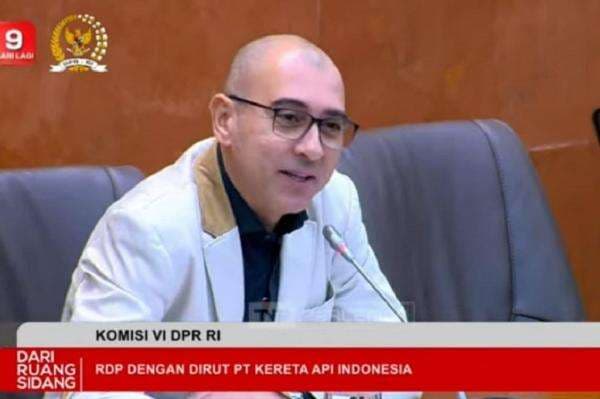 Anggota DPR Usul KAI Sediakan Gerbong Merokok: Saya Yakin Menguntungkan Anggota DPR Usul KAI Sediakan Gerbong Merokok: Saya Yakin Menguntungkan
