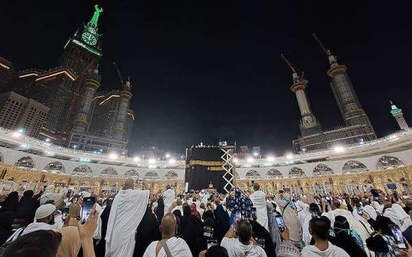 Prabowo Ingin Bangun Kampung Indonesia di Arab Saudi, demi Pangkas Biaya Haji dan Umroh Prabowo Ingin Bangun Kampung Indonesia di Arab Saudi, demi Pangkas Biaya Haji dan Umroh