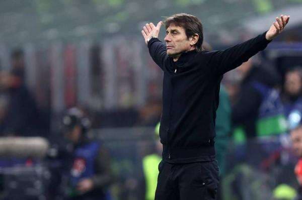 Antonio Conte Sepakat Jadi Pelatih AC Milan Musim Depan? Antonio Conte Sepakat Jadi Pelatih AC Milan Musim Depan?