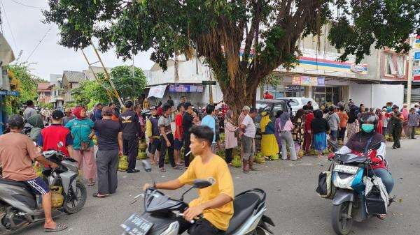 Cerita Pangkalan dan Masyarakat Menjerit hingga Meninggal Imbas Krisis Gas LPG 3 Kg Cerita Pangkalan dan Masyarakat Menjerit hingga Meninggal Imbas Krisis Gas LPG 3 Kg