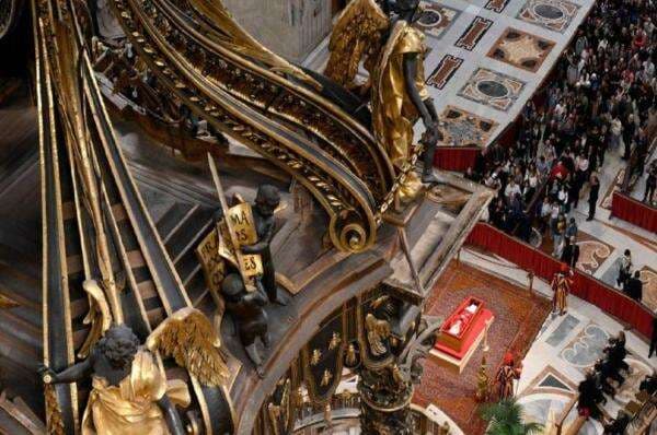 Apa Sebenarnya Tugas Seorang Paus di Negara Terkecil di Dunia? Ternyata Ada 7 Apa Sebenarnya Tugas Seorang Paus di Negara Terkecil di Dunia? Ternyata Ada 7