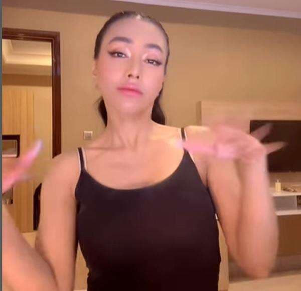 Apa Itu Rhinoplasty? Operasi Plastik yang Dilakukan Denada di Thailand Apa Itu Rhinoplasty? Operasi Plastik yang Dilakukan Denada di Thailand