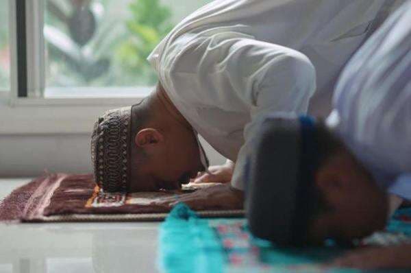 Apakah Boleh Mengqadha Salatnya Orang yang Sudah Meninggal? Apakah Boleh Mengqadha Salatnya Orang yang Sudah Meninggal?