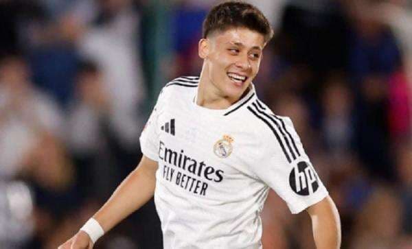 Profil dan Biodata Arda Guler: Bintang Muda Real Madrid Asal Turki Profil dan Biodata Arda Guler: Bintang Muda Real Madrid Asal Turki