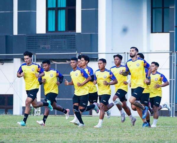 Komentar Arema FC soal Kebijakan Baru 11 Pemain Asing di Super League 2025-2026 Komentar Arema FC soal Kebijakan Baru 11 Pemain Asing di Super League 2025-2026