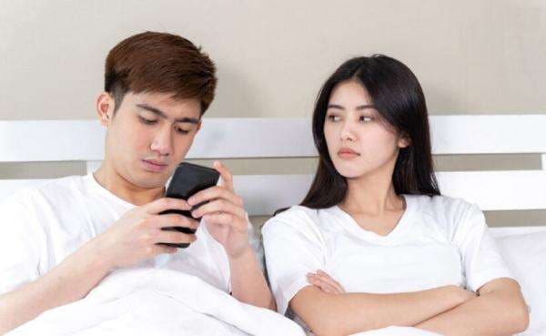 Aries hingga Scorpio, 4 Zodiak Dikenal Paling Posesif ketika Berhubungan Aries hingga Scorpio, 4 Zodiak Dikenal Paling Posesif ketika Berhubungan