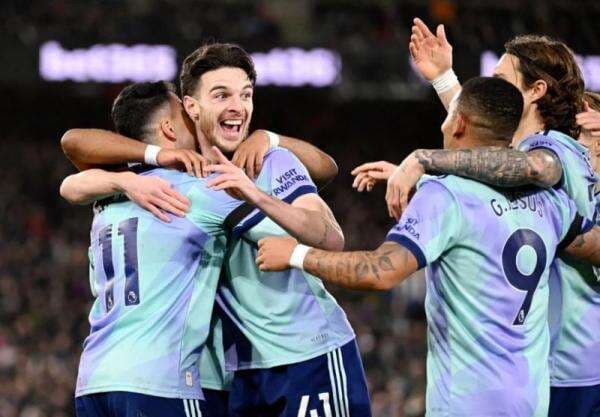 Hasil Lengkap Liga Inggris: Arsenal Bantai Crystal Palace, Man City Kalah Lagi Hasil Lengkap Liga Inggris: Arsenal Bantai Crystal Palace, Man City Kalah Lagi