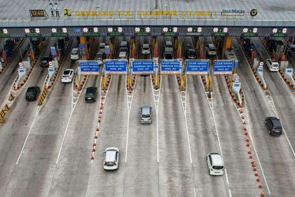 Arus Mudik Lancar, One Way KM 70-414 Kalikangkung Dihentikan Hari Ini Arus Mudik Lancar, One Way KM 70-414 Kalikangkung Dihentikan Hari Ini