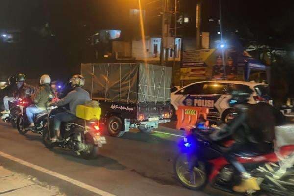 Arus Mudik Lebaran di Jalur Nagreg Meningkat, Petugas Siaga! Arus Mudik Lebaran di Jalur Nagreg Meningkat, Petugas Siaga!