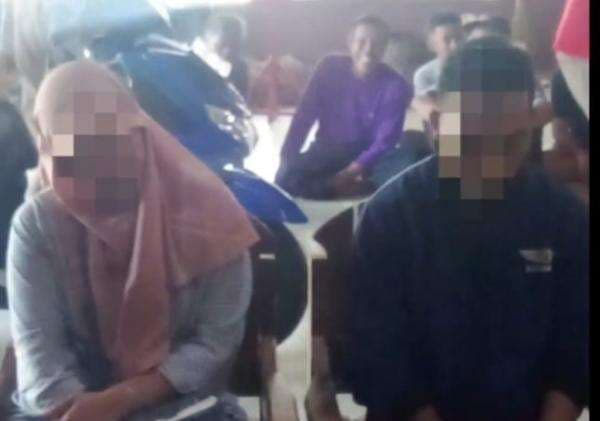 Viral ASN Gunungkidul Tepergok Mesum di Ladang, Tinggalkan Motor dan Pakaian Viral ASN Gunungkidul Tepergok Mesum di Ladang, Tinggalkan Motor dan Pakaian