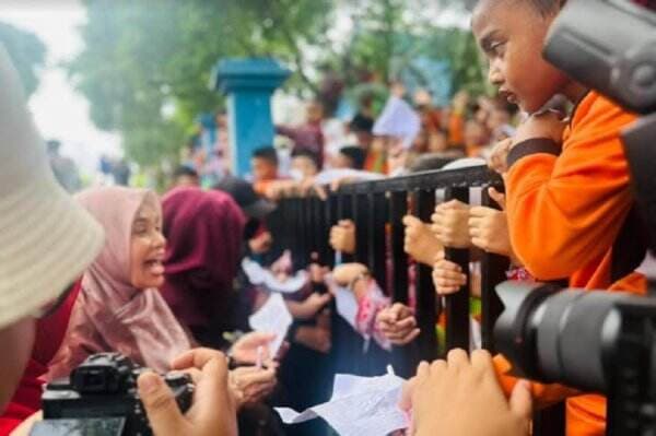 Atikoh Ganjar Kunjungi Pesantren di Palembang, Kenalkan Program Unggulan Santripreneur yang Diusung Ganjar-Mahfud