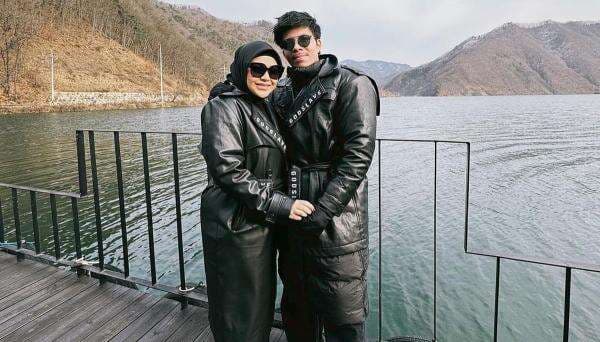 Atta Halilintar Geram Dituding Nikah Siri dengan Ria Ricis : Fitnah Apalagi Ini? Atta Halilintar Geram Dituding Nikah Siri dengan Ria Ricis : Fitnah Apalagi Ini?