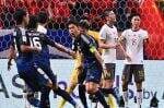 Awas, Eksekusi Tendangan Bola Mati Pemain Jepang Awas, Eksekusi Tendangan Bola Mati Pemain Jepang