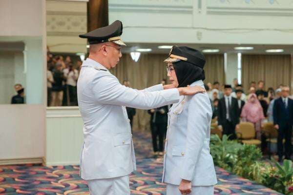 Ayu Asalasiyah Resmi Dilantik Jadi Bupati Way Kanan Ayu Asalasiyah Resmi Dilantik Jadi Bupati Way Kanan