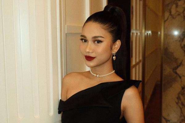 Rumor Perselingkuhan Azizah Salsha Pengalihan Isu Putusan MK? Rumor Perselingkuhan Azizah Salsha Pengalihan Isu Putusan MK?