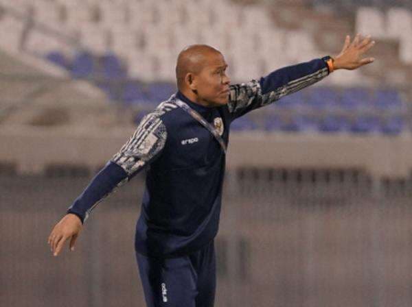 Alasan Nova Arianto Larang Pemain Timnas Indonesia U-17 Main Media Sosial Jelang Piala Dunia U-17 2025 Alasan Nova Arianto Larang Pemain Timnas Indonesia U-17 Main Media Sosial Jelang Piala Dunia U-17 2025