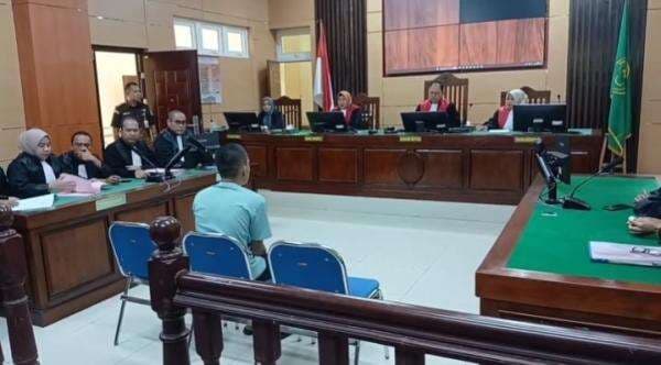 In Dragon, Pembunuh Sadis Gadis Penjual Gorengan di Pariaman Dituntut Hukuman Mati In Dragon, Pembunuh Sadis Gadis Penjual Gorengan di Pariaman Dituntut Hukuman Mati