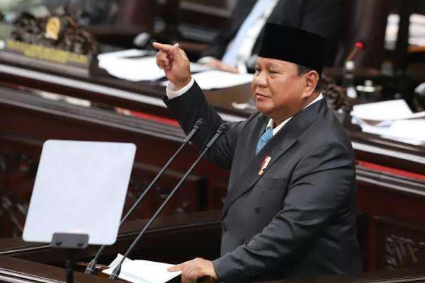 Prabowo Dinilai Mampu Jaga Keamanan RI Hadapi Dinamika Geopolitik Global Prabowo Dinilai Mampu Jaga Keamanan RI Hadapi Dinamika Geopolitik Global