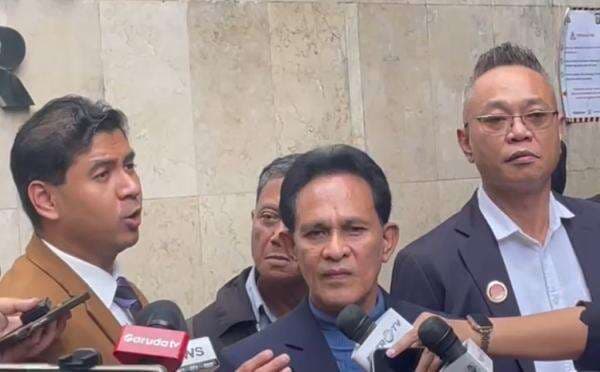 Peradi Bersatu Desak Roy Suryo cs Ditahan: Kalau Tidak, Dia Berkoar-koar Terus Peradi Bersatu Desak Roy Suryo cs Ditahan: Kalau Tidak, Dia Berkoar-koar Terus