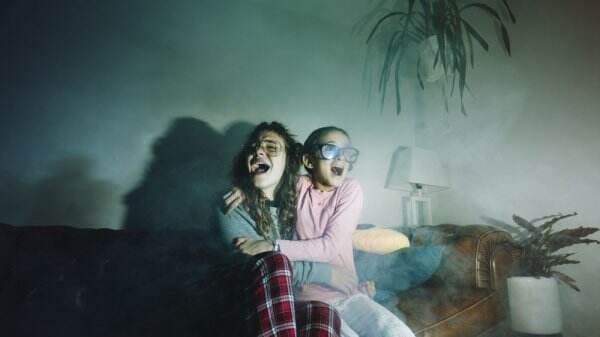 Studi Menunjukkan Nonton Film Horor Setara Lari 30 Menit Studi Menunjukkan Nonton Film Horor Setara Lari 30 Menit