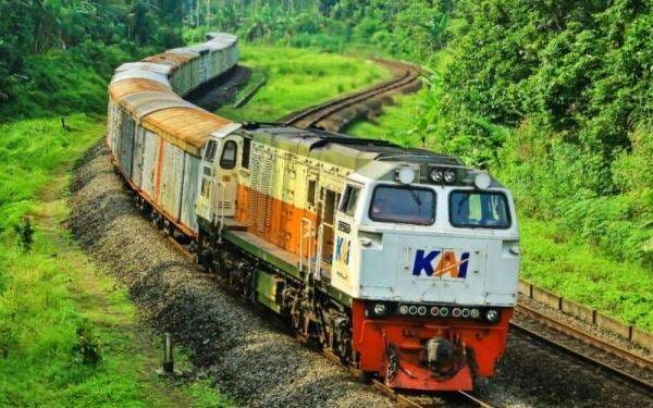 KAI Angkut 521 Ribu Ton Hasil Perkebunan, Mayoritas CPO KAI Angkut 521 Ribu Ton Hasil Perkebunan, Mayoritas CPO
